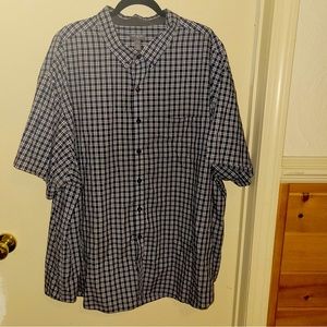 Men’s Van Heusen Short Sleeved Button Up Collared Blue Plaid Shirt, Sz 4XL
